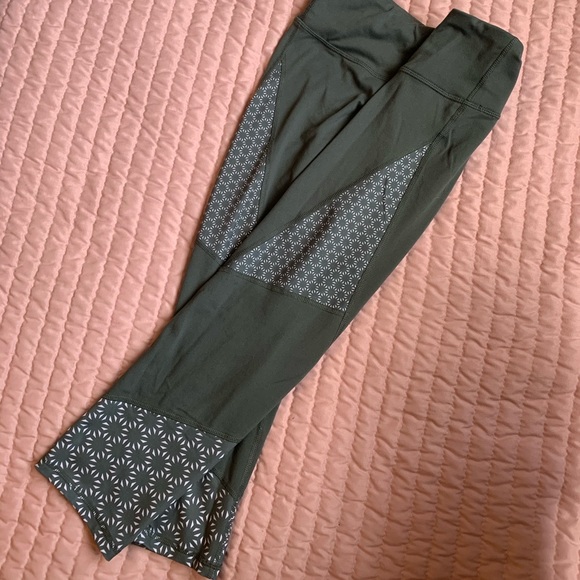 Cropped leggings - Picture 2 of 2